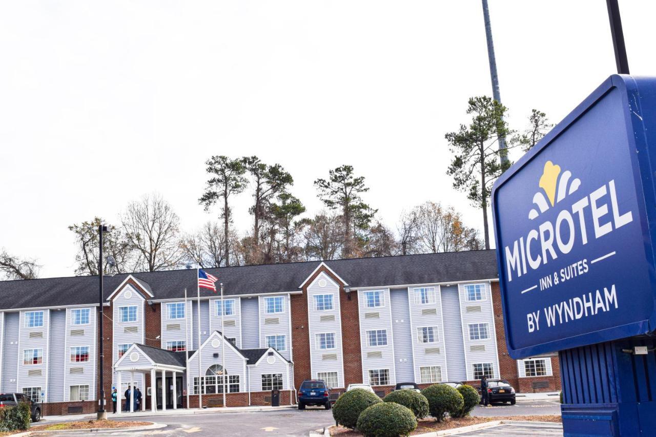 Travelers Inn And Suites Raleigh Eksteriør billede