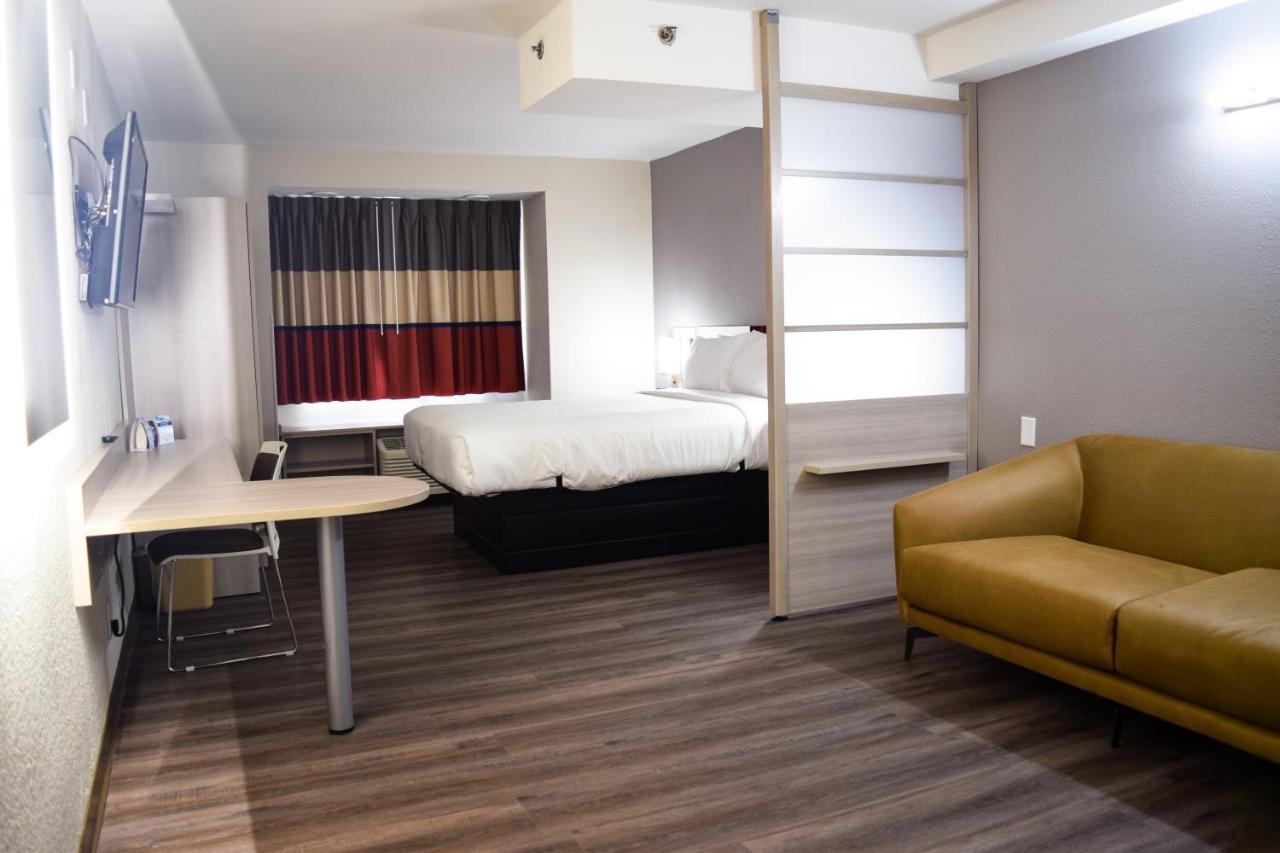 Travelers Inn And Suites Raleigh Eksteriør billede